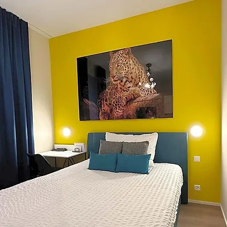 Thesuite